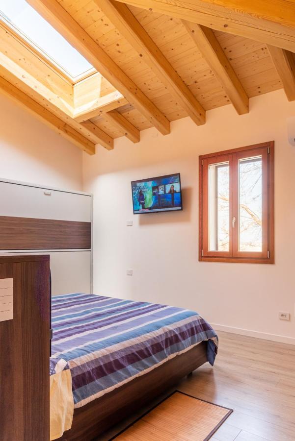 Relais Des Roches Bed & Breakfast Sona Exterior foto