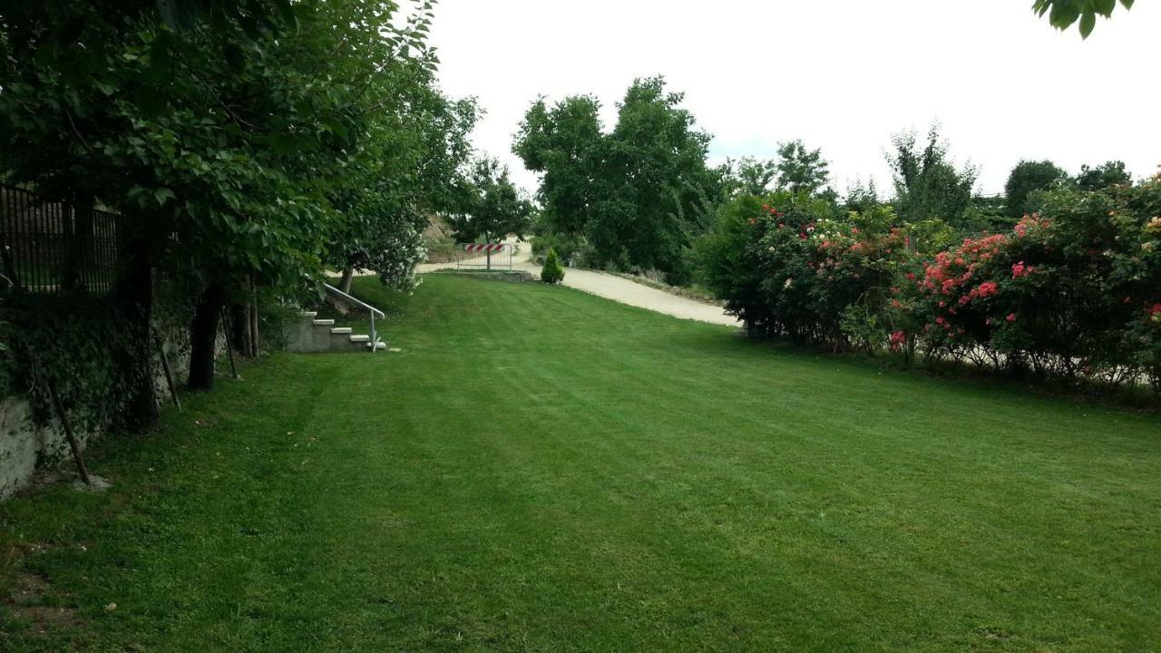 Relais Des Roches Bed & Breakfast Sona Exterior foto
